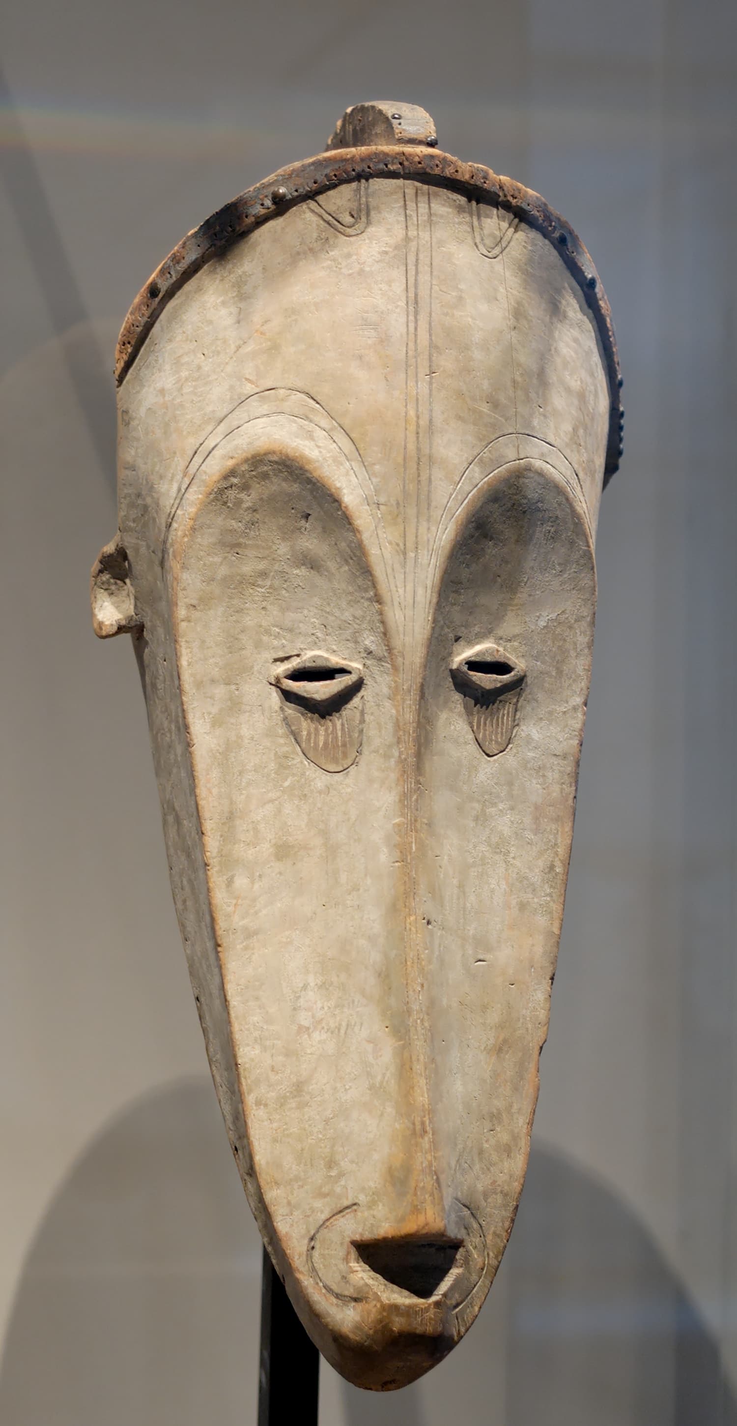 Masque Fang au Louvre